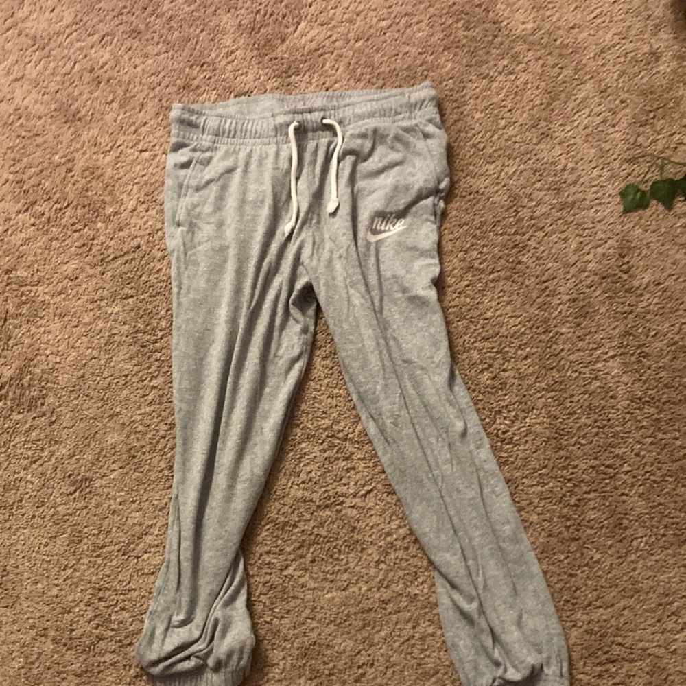 Gray Nike sweatpants, size small